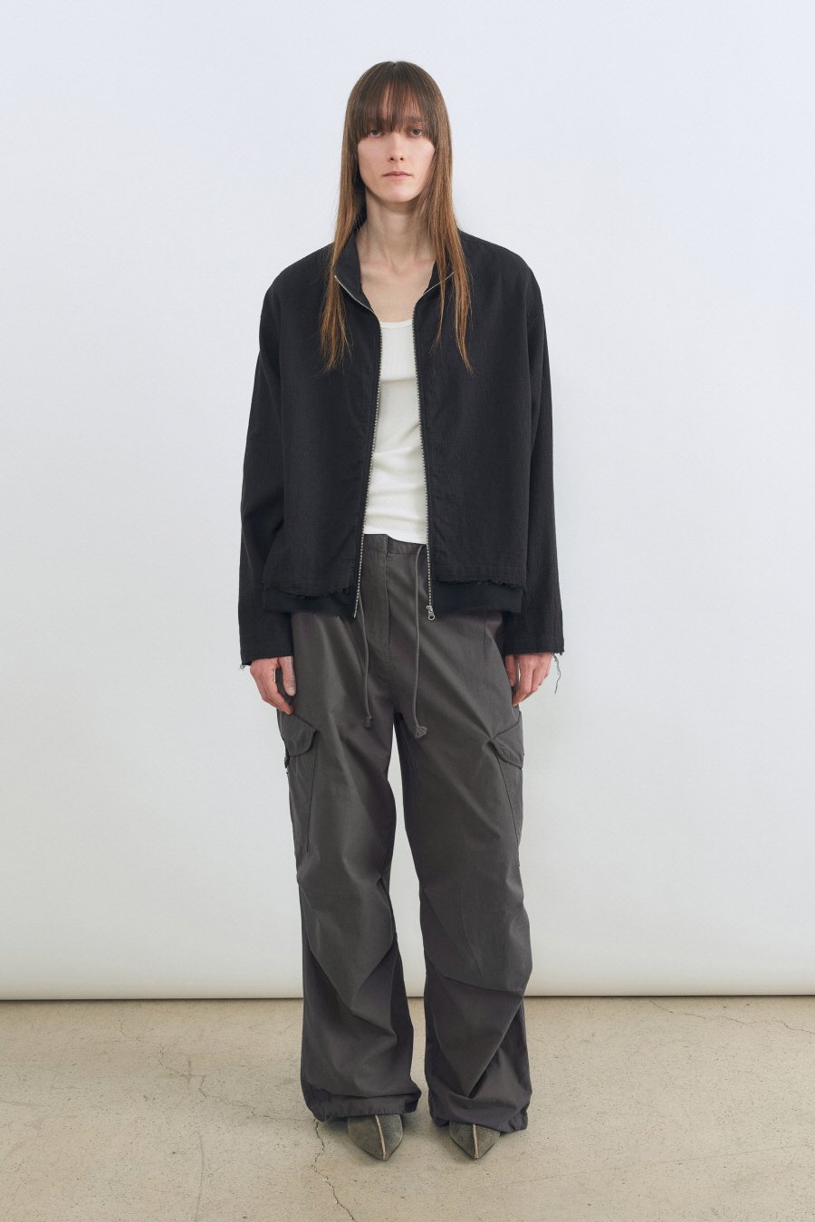 【INSILENCE】 NATURAL SHRUNKEN JUMPER : BLACK