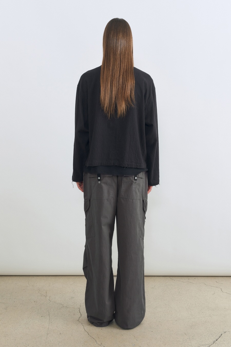 【INSILENCE】 NATURAL SHRUNKEN JUMPER : BLACK