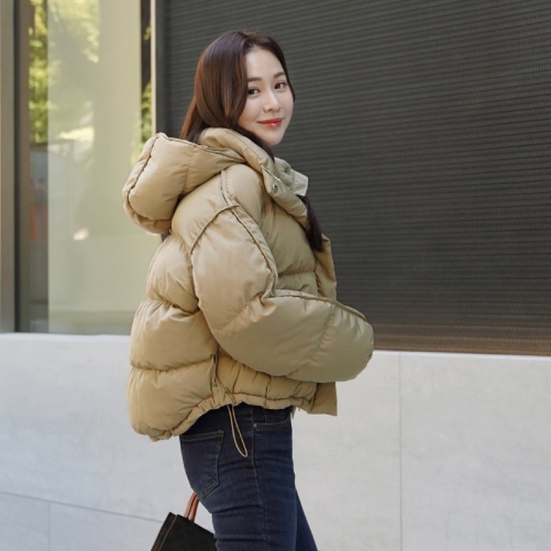 Click & Funny アーバントウェロンフード付きパッド入りジャンパー Click & Funny アーバントウェロンフード付きパッド入りジャンパー