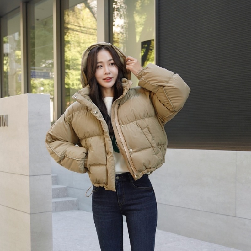 Click & Funny アーバントウェロンフード付きパッド入りジャンパー Click & Funny アーバントウェロンフード付きパッド入りジャンパー