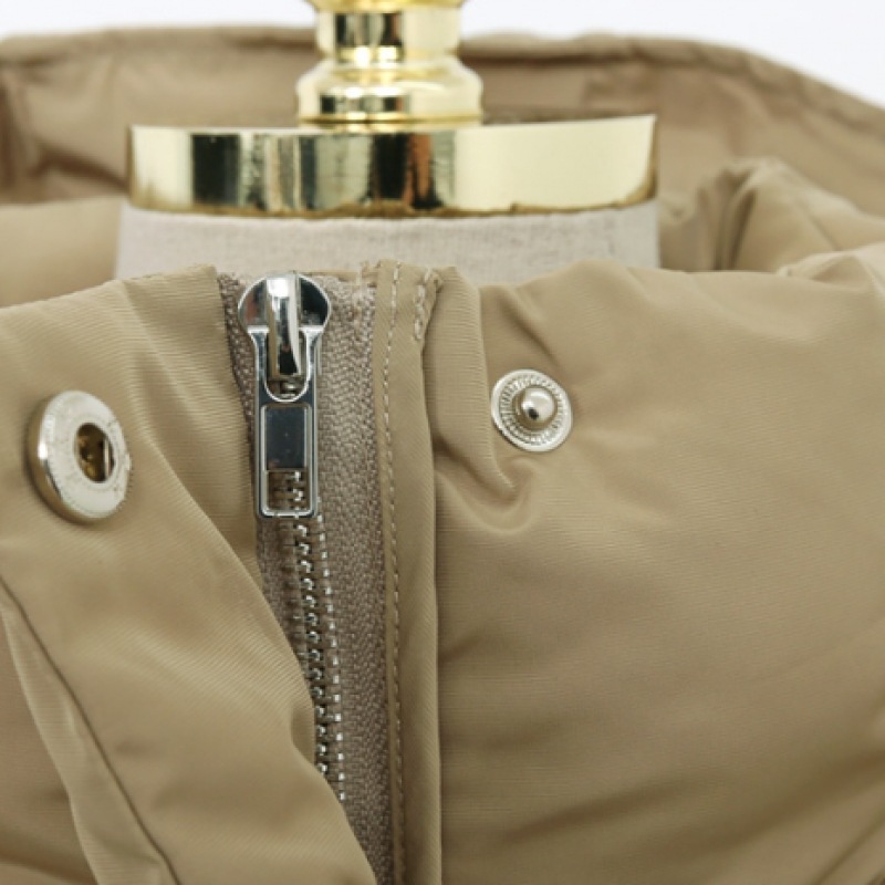 Click & Funny アーバントウェロンフード付きパッド入りジャンパー Click & Funny アーバントウェロンフード付きパッド入りジャンパー