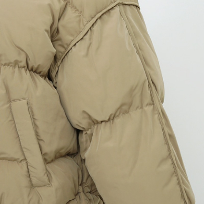 Click & Funny アーバントウェロンフード付きパッド入りジャンパー Click & Funny アーバントウェロンフード付きパッド入りジャンパー