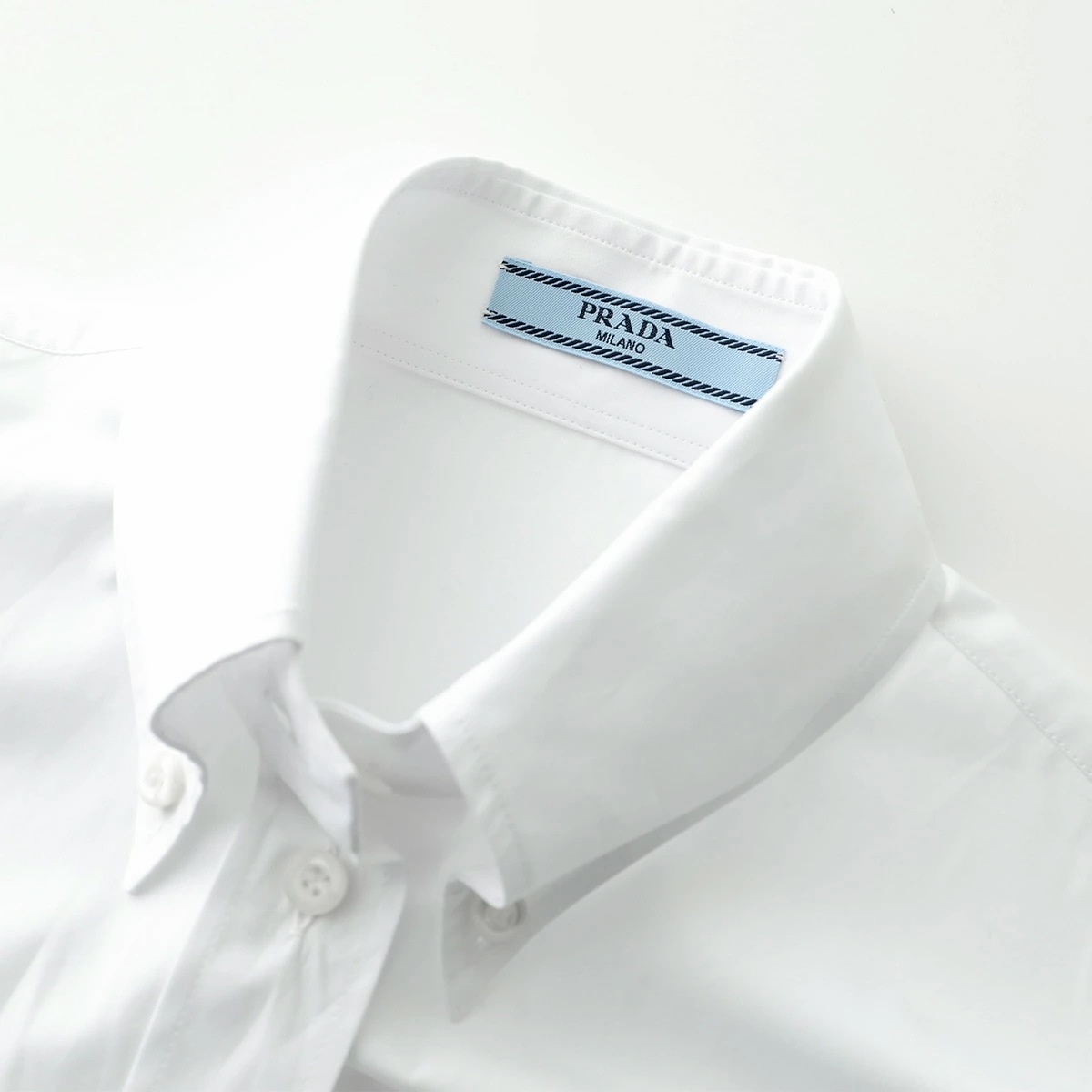 PRADA プラダ ポプリン シャツ P419G 1XV2 レディース コットン 半袖 胸ポケット トライアングルロゴ F0009/BIANCO PRADA プラダ ポプリン シャツ P419G 1XV2 レディース コットン 半袖 胸ポケット トライアングルロゴ F0009/BIANCO