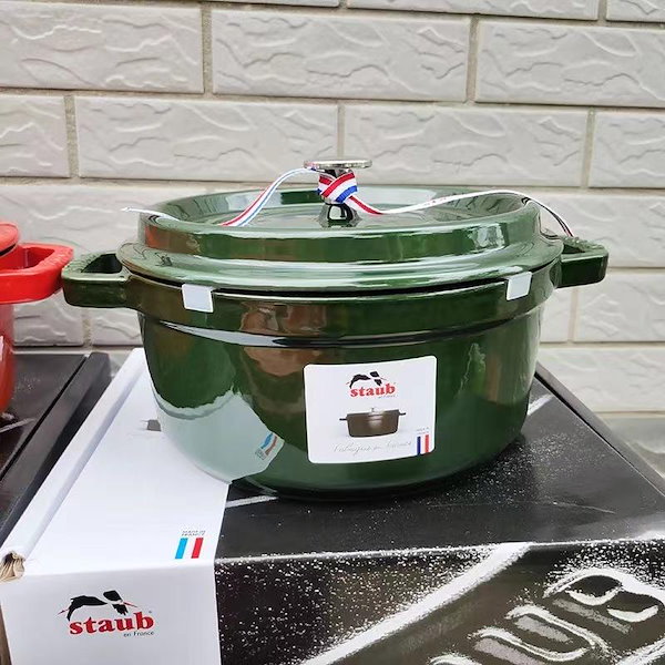 staub ストウブ 24cm No 2サイズ中 - 調理器具