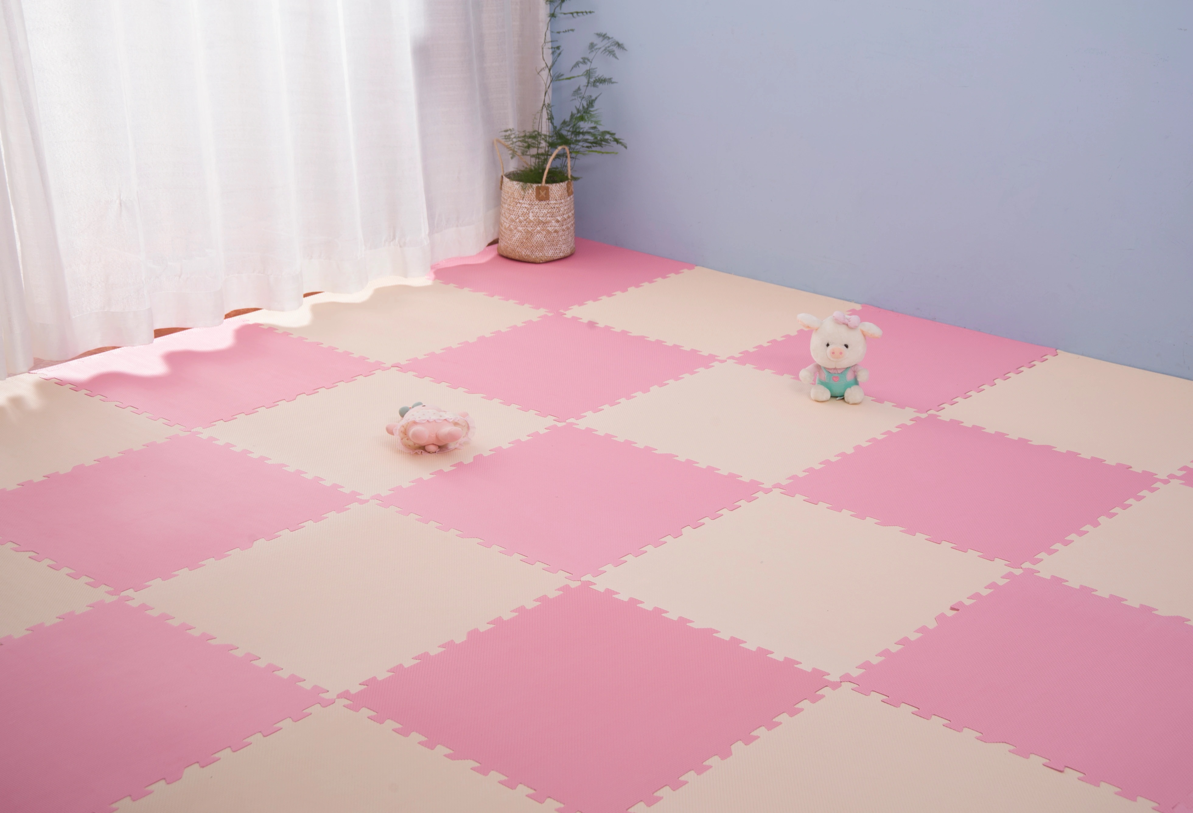 ジョイントマット 大判60cm 6畳 32枚 厚手 2cm おしゃれ EVA高品質 防音断熱 安心のノンホル 転倒防止 サイドパーツ付き【ピンクベージュ】 ジョイントマット 大判60cm 6畳 32枚 厚手 2cm おしゃれ EVA高品質 防音断熱 安心のノンホル 転倒防止 サイドパーツ付き【ピンクベージュ】