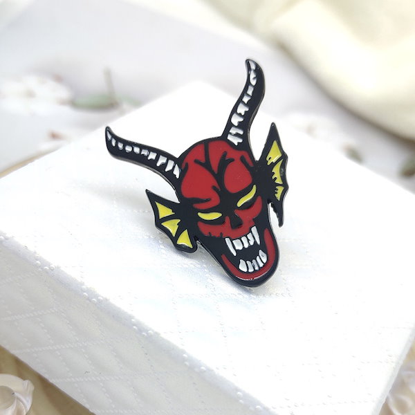 Qoo10] ストレンジャーシングス4 ヘルファイアク