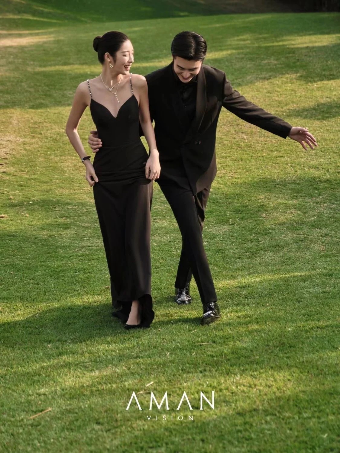 即納人気 2025 新作 気質 ワン ブラックドレス 花嫁ロングドレス 結婚式ワン パーティードレス 結婚式 ドレスファッション(ガラス瓶)