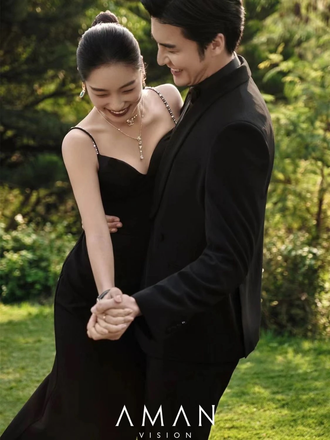 即納人気 2025 新作 気質 ワン ブラックドレス 花嫁ロングドレス 結婚式ワン パーティードレス 結婚式 ドレスファッション(ガラス瓶)