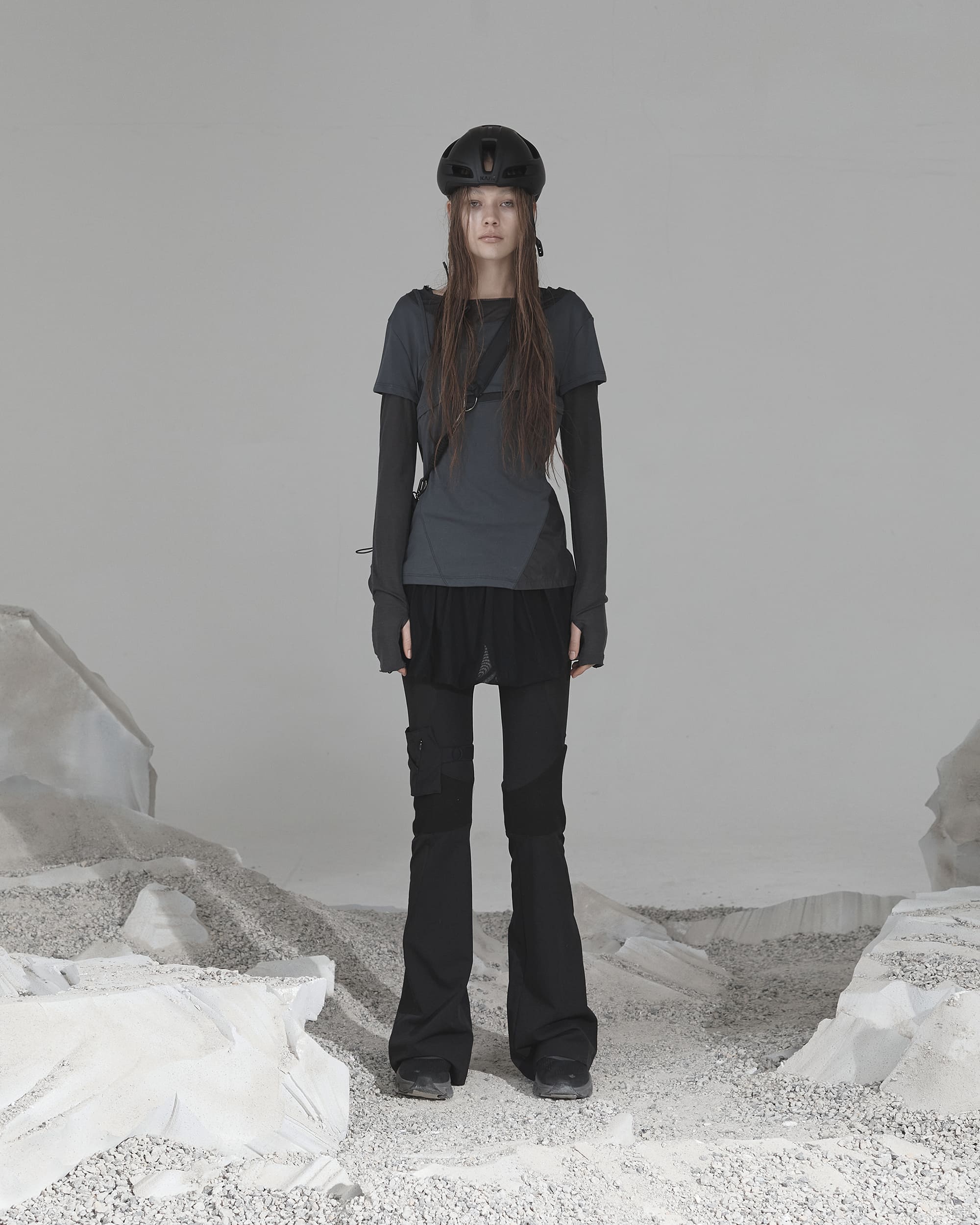 トップス ojos Layered Shoulder Strap MUSINSA公式 | OJOS Layered Shoulder Strap Long Sleeves