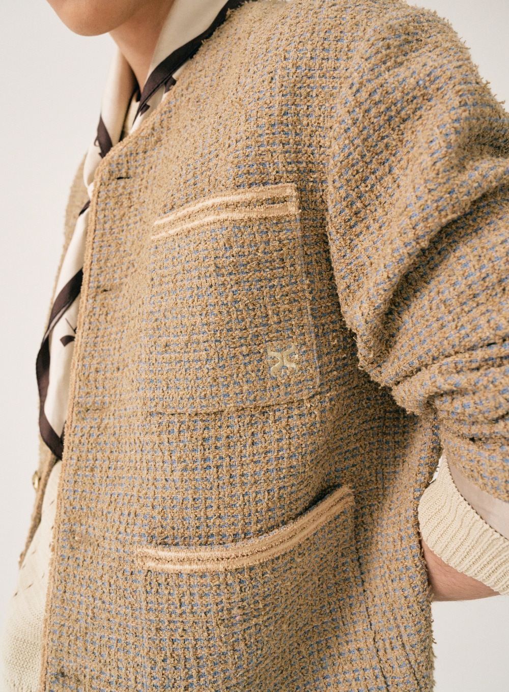 【SATUR】 COLLARLESS TWO TONE TWEED JACKET : BEIGE BLUE 【SATUR】 COLLARLESS TWO TONE TWEED JACKET : BEIGE BLUE