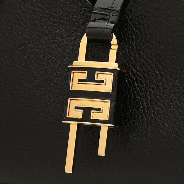 Qoo10] GIVENCHY ハンドバッグ Gホーボー ミニ ブラック