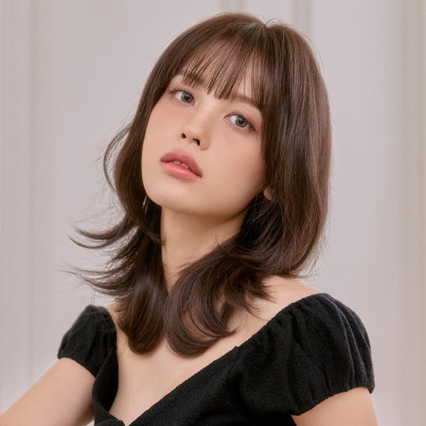 値下げピンクエイジ　手植え　フルウィッグ SNSで話題の派手色ウィッグは16色！？ピンクエイジ26,900円