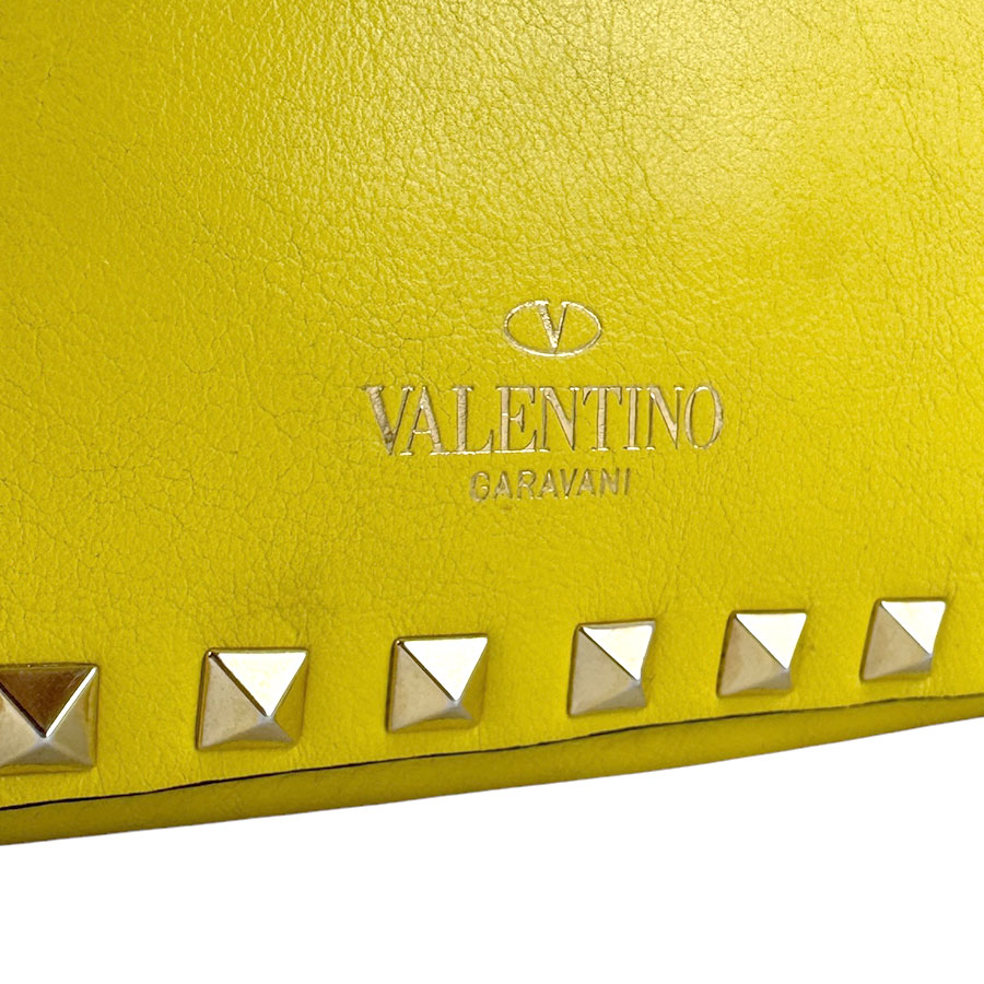 ヴァレンティノ ガラヴァーニ Valentino Garavani ショルダーバッグ レザー イエロー レディース z4523 ヴァレンティノ ガラヴァーニ Valentino Garavani ショルダーバッグ レザー イエロー レディース z4523
