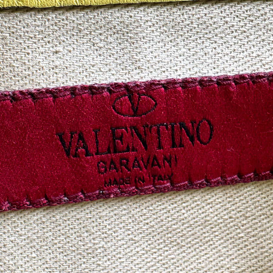 ヴァレンティノ ガラヴァーニ Valentino Garavani ショルダーバッグ レザー イエロー レディース z4523 ヴァレンティノ ガラヴァーニ Valentino Garavani ショルダーバッグ レザー イエロー レディース z4523