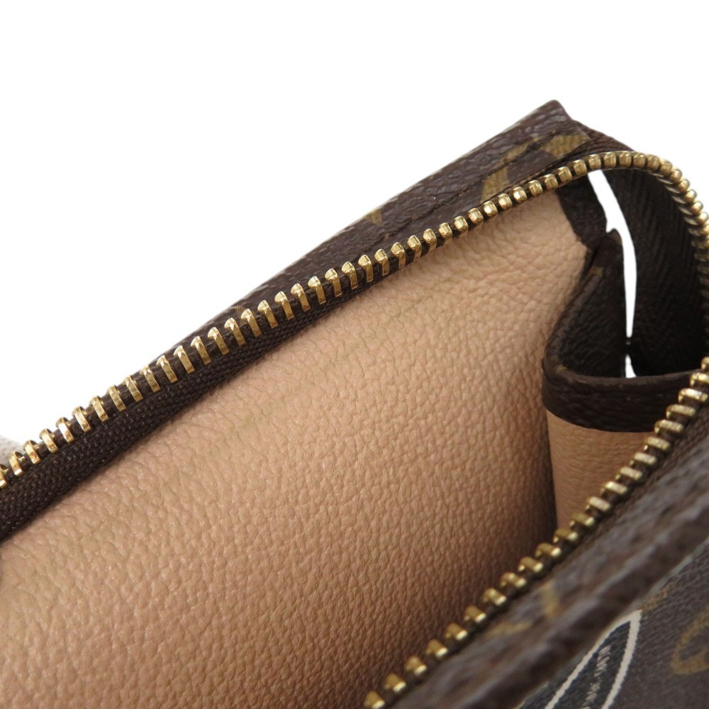 美品 ポッシュ トワレ ワールドツアー モノグラム M41438 クラッチバッグ モノグラムキャンバス ブラウン LV 1264【中古】 ユニセックス 美品 ポッシュ トワレ ワールドツアー モノグラム M41438 クラッチバッグ モノグラムキャンバス ブラウン LV 1264【中古】 ユニセックス