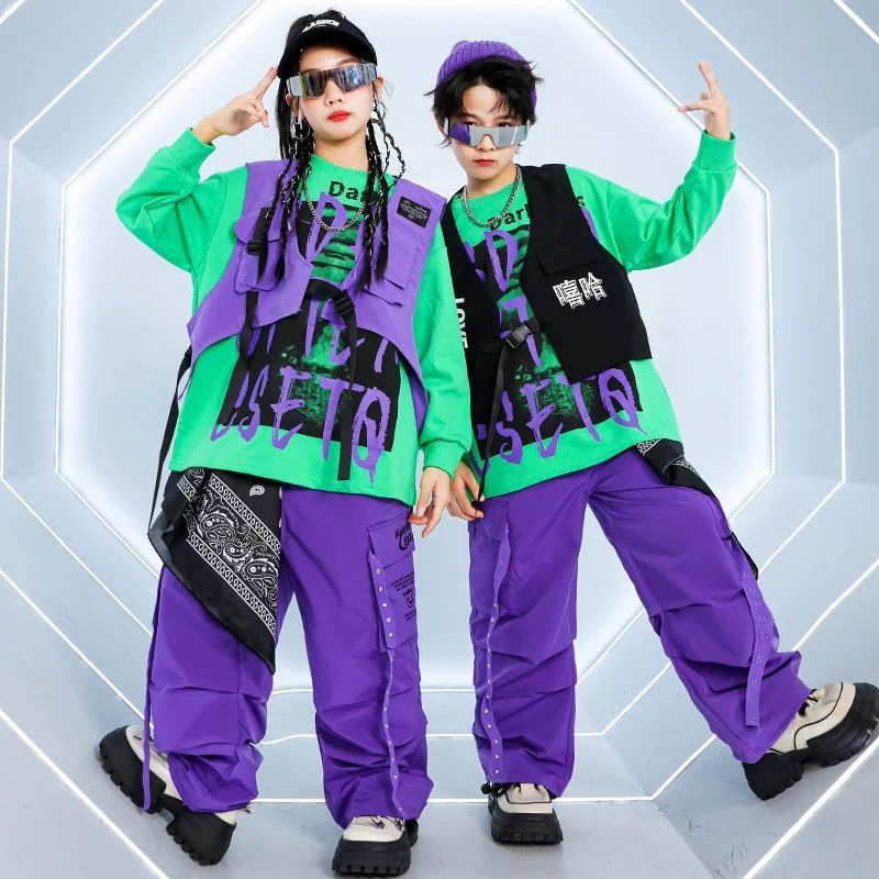 子供の街のダンスは服を着ます