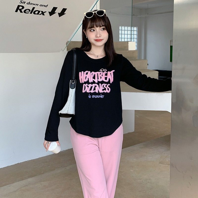 5L 4L 秋冬 韓国 大きいサイズ 長袖ニットトップス レディースシャツブラウス タイト ストレッチ 30代 40代 50代 60代大きいサイズの婦人服の秋m潮tシャツ衣酷減齢アーチの裾シャツの外に