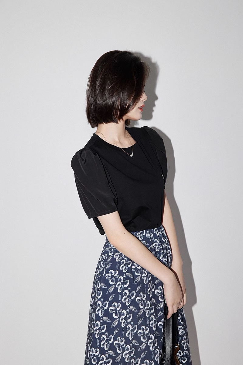 パフスリーブ シャツT ピュア コットン 半袖 トップ レディース ステッチ スリム オールマッチ 夏 Tシャツ 学生風 トップス Tシャツ 白トップス 袖あり 半袖 かわいい 大人可愛い シンプル