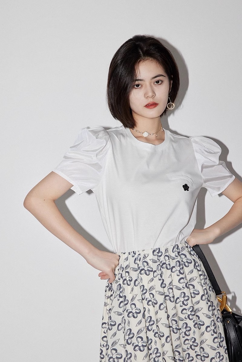 パフスリーブ シャツT ピュア コットン 半袖 トップ レディース ステッチ スリム オールマッチ 夏 Tシャツ 学生風 トップス Tシャツ 白トップス 袖あり 半袖 かわいい 大人可愛い シンプル