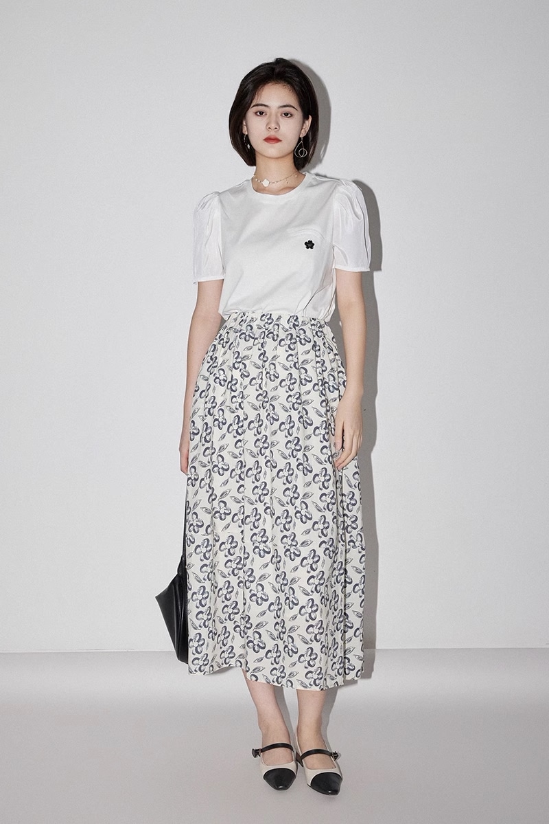 パフスリーブ シャツT ピュア コットン 半袖 トップ レディース ステッチ スリム オールマッチ 夏 Tシャツ 学生風 トップス Tシャツ 白トップス 袖あり 半袖 かわいい 大人可愛い シンプル