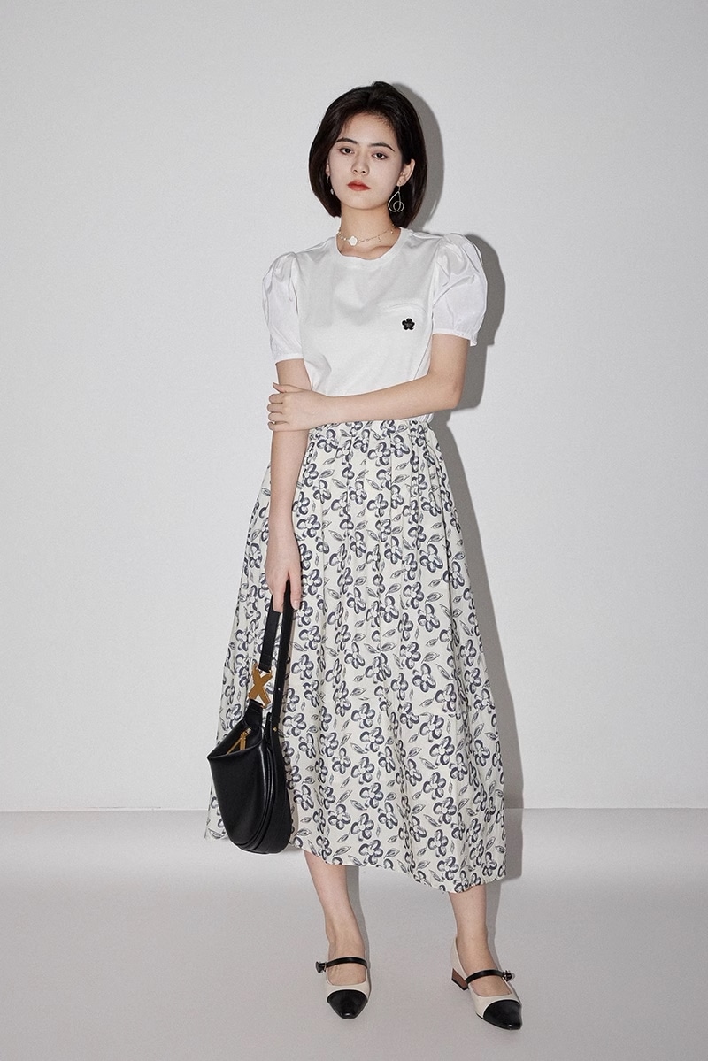 パフスリーブ シャツT ピュア コットン 半袖 トップ レディース ステッチ スリム オールマッチ 夏 Tシャツ 学生風 トップス Tシャツ 白トップス 袖あり 半袖 かわいい 大人可愛い シンプル