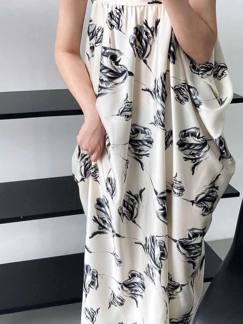 フラワープリント ストラップ ワンピース サスペンダー スカート 花柄 ロング丈 フローラル フレア ゆったり セクシー キャミワンピ かわいい 大人可愛い きれいめ シンプル カジュアル lone0