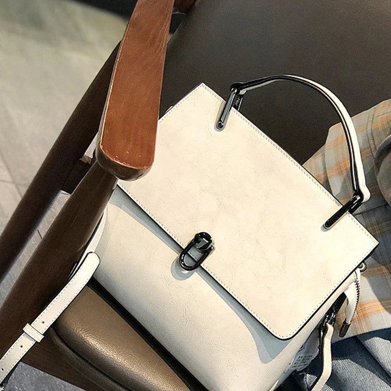 レディース 旅行バッグ カバン 韓国 通勤 ショルダーバッグ 大容量 バック トートバッグ 斜めがけバッグ かばん 本革 ハンドバッグ バッグ 斜め掛け ショルダーバッグ レディース 旅行バッグ カバン 韓国 通勤 ショルダーバッグ 大容量 バック トートバッグ 斜めがけバッグ かばん 本革 ハンドバッグ バッグ 斜め掛け ショルダーバッグ