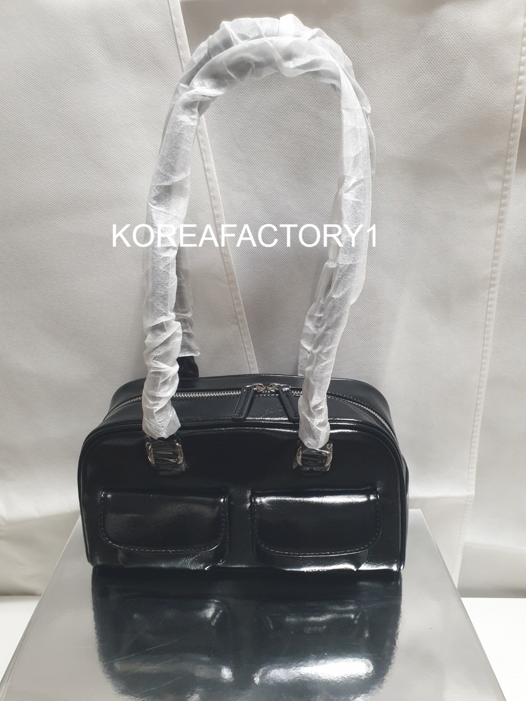 LE SSERAFIM /newjeans 着用 Chubby bag/ビーガンレザー