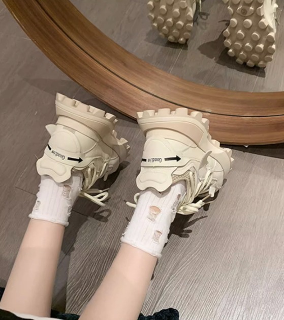 シューズ 靴 スニーカー レディースシューズ 厚底スニーカー 厚底 痛くない 歩きやすい 履きやすい かわいい 大人可愛い シンプル カジュアル 大人 おしゃれ お洒落 無地 春 夏 秋 冬
