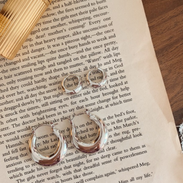 Amant Chubby Earrings / bts着用 itzy着用 BLACKPINK着用
