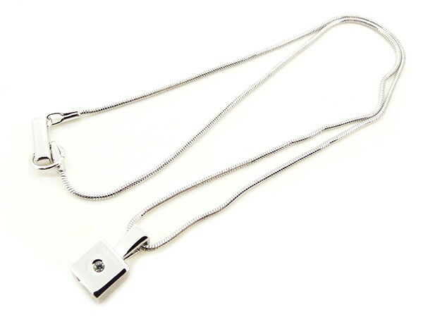 ネックレス ペンダント アクセサリー スクエア クリスタル リバーシブル シルバー クリア 中古