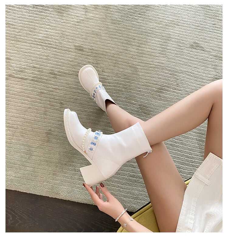 おしゃれ お洒落 人気 安い お得 レディース ショートブーツ 6cmヒール チャンキーヒール 太ヒール バックジップ 牛革 ビジュー 歩きやすい きれいめ 韓国 カジュアル 可愛い