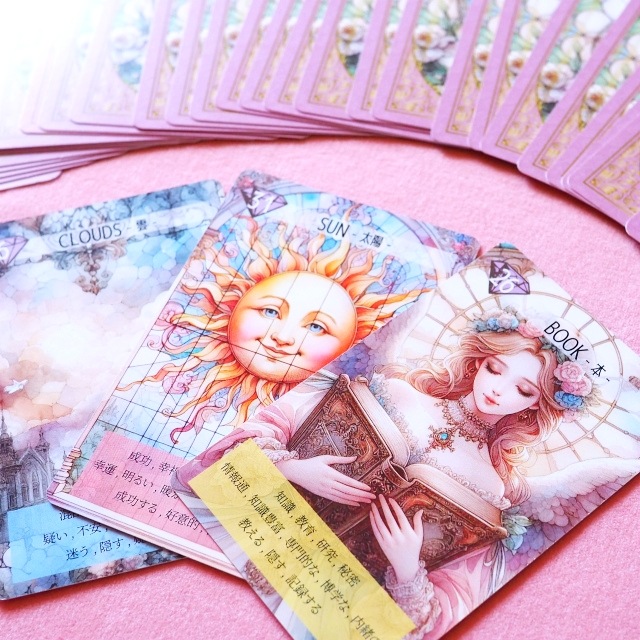 2点セット 天使のルノルマンカード & ルノルマンカード・ガイドブック セット / Holy Charm カードに意味あり!! タロットカード オラクルカード 2点セット 天使のルノルマンカード & ルノルマンカード・ガイドブック セット / Holy Charm カードに意味あり!! タロットカード オラクルカード