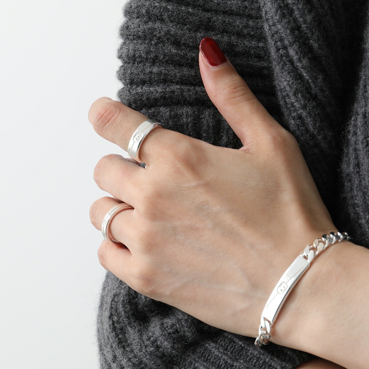 GUCCI グッチ リング TAG 774052 J8400 メンズ ダイアゴナル インターロッキングG 指輪 アクセサリー 8106/SILVER GUCCI グッチ リング TAG 774052 J8400 メンズ ダイアゴナル インターロッキングG 指輪 アクセサリー 8106/SILVER