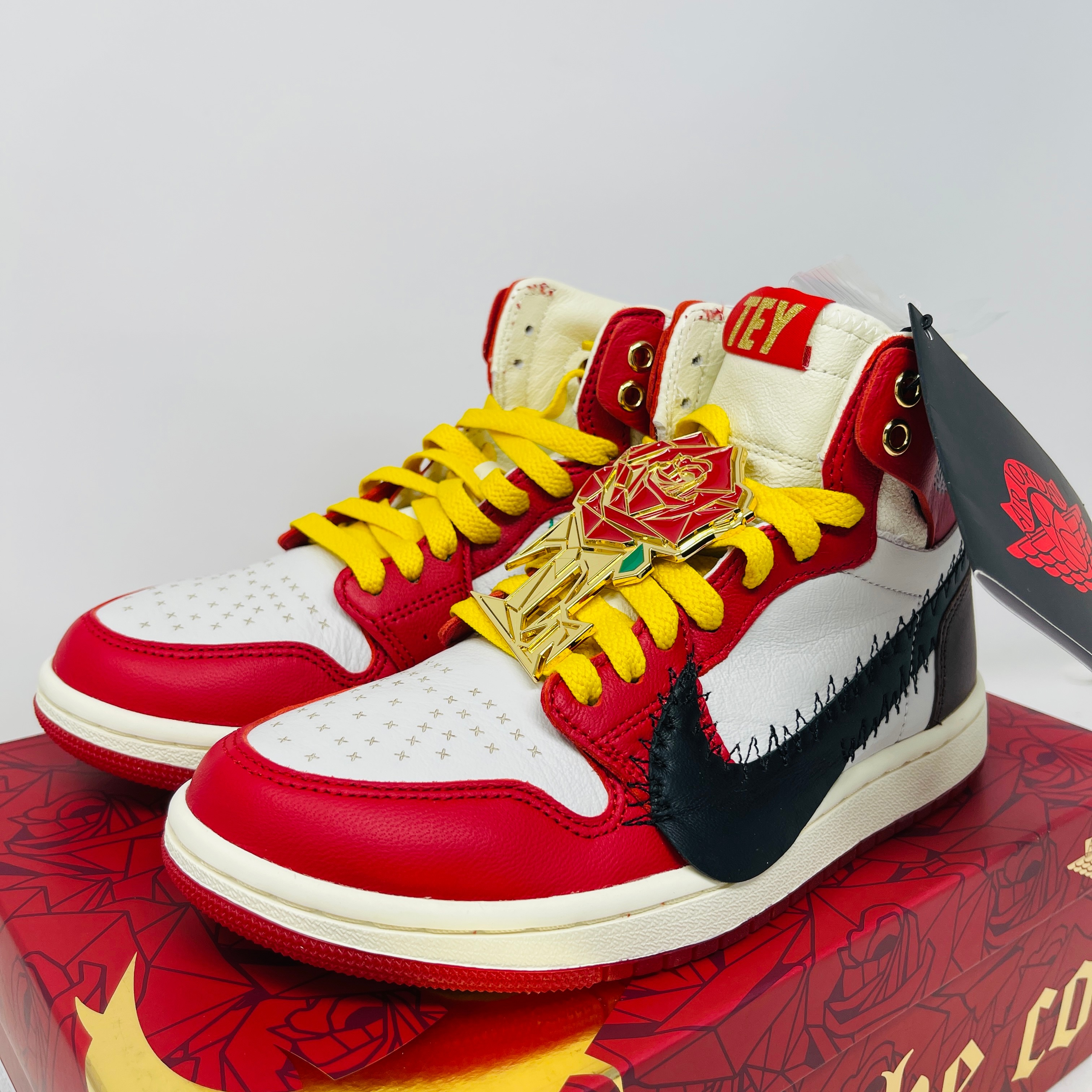 エアジョーダン 1 ズーム コンフォート 2 x テヤナ テイラー AIR JORDAN 1 Zoom Comfort2 Teyana Taylor レディース スニーカー F