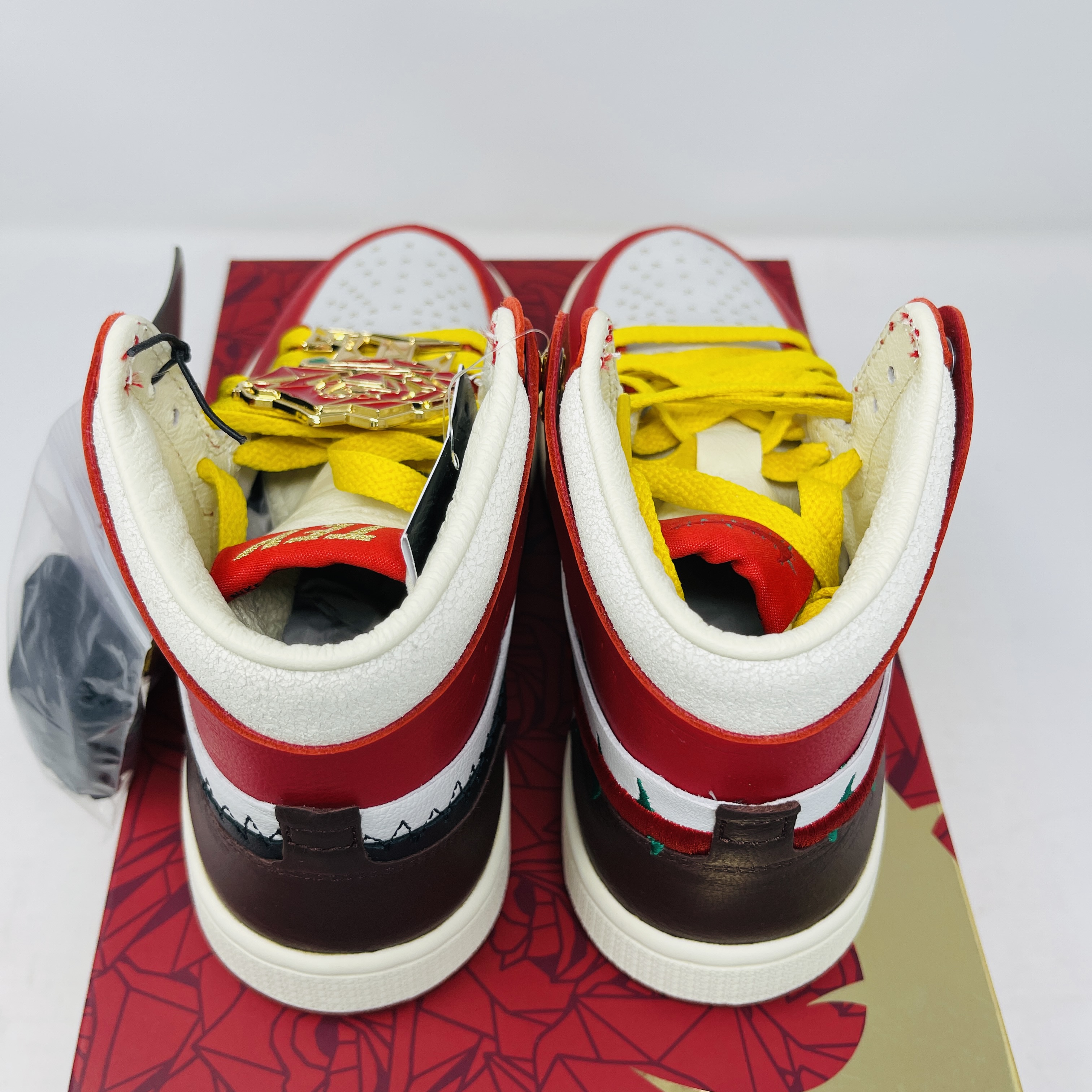エアジョーダン 1 ズーム コンフォート 2 x テヤナ テイラー AIR JORDAN 1 Zoom Comfort2 Teyana Taylor レディース スニーカー F