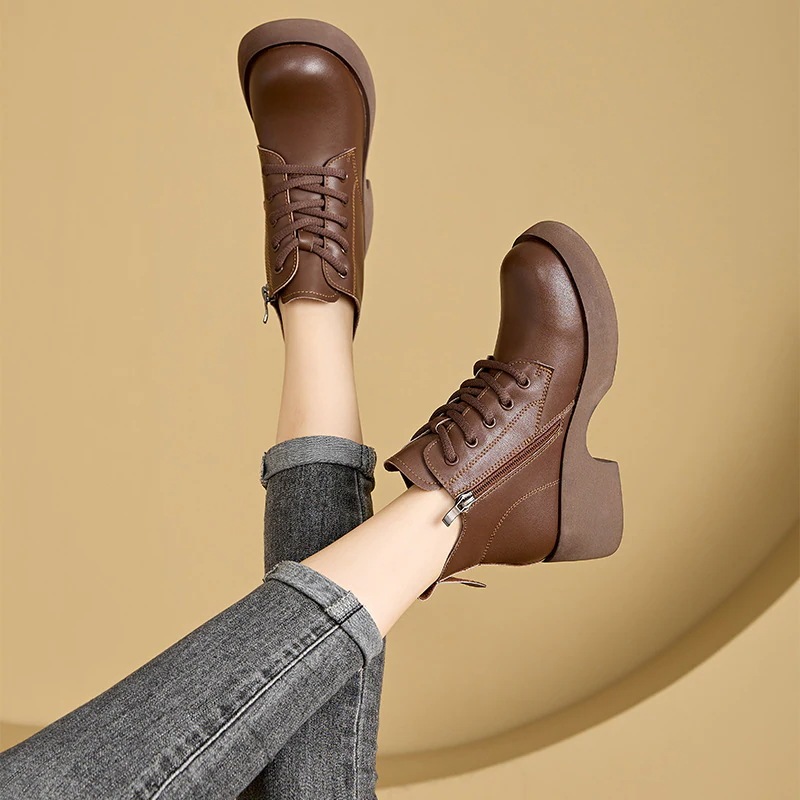 マーディンブーツ ブーティー レディース ショートブーツ 厚底シューズ スモール本革ヴィンテージマーチンブーツ韓国版厚底ショートブーツレディースカジュアルシューズ ロングブーツ マーディンブーツ ブーティー レディース ショートブーツ 厚底シューズ スモール本革ヴィンテージマーチンブーツ韓国版厚底ショートブーツレディースカジュアルシューズ ロングブーツ