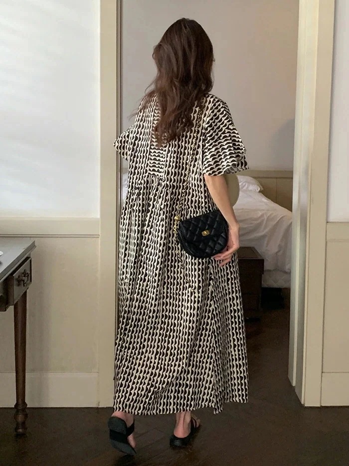 【20点セット】ワンピース レディース フレア袖 夏 半袖 幾何柄 ロングワンピース 五分袖 クルーネック Aライン リゾート 総柄 涼しい ワンピ ロングワンピ 大きいサイズ 夏服 ミモレ丈 エスニ