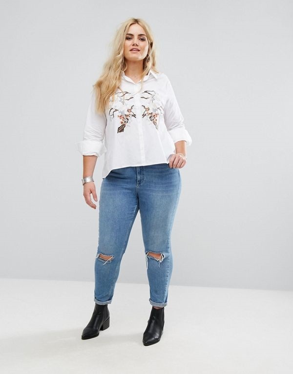 Alice & You レディース 大きめサイズ ゆったりサイズ 送料無料 White Relaxed Shirt With Open Tie Back And Delicate Embroide