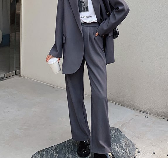 トップス パンツ アウター デート 袖あり 長袖 Uネック 襟なし フレア セミフレア スリム タイト 細身 ストレート ワイド スマート かわいい 大人可愛い きれいめ シンプル カジュアル 大人