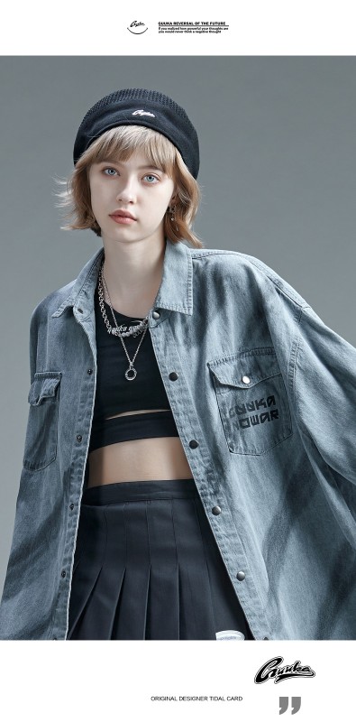 トレンドのグレーのダメージデニム長袖シャツ レディース 薄手 ヒップホッププリント ワークシャツ ジャケット ゆったり トレンドのグレーのダメージデニム長袖シャツ レディース 薄手 ヒップホッププリント ワークシャツ ジャケット ゆったり