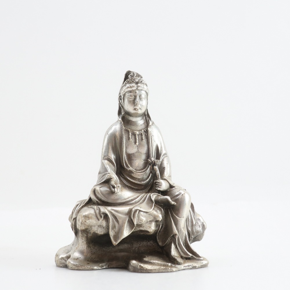 高村光雲原型 銀製 岩上観音像 置物 オブジェ 銀 ユニセックス 中古品 Aランク 高村光雲原型 銀製 岩上観音像 置物 オブジェ 銀 ユニセックス 中古品 Aランク