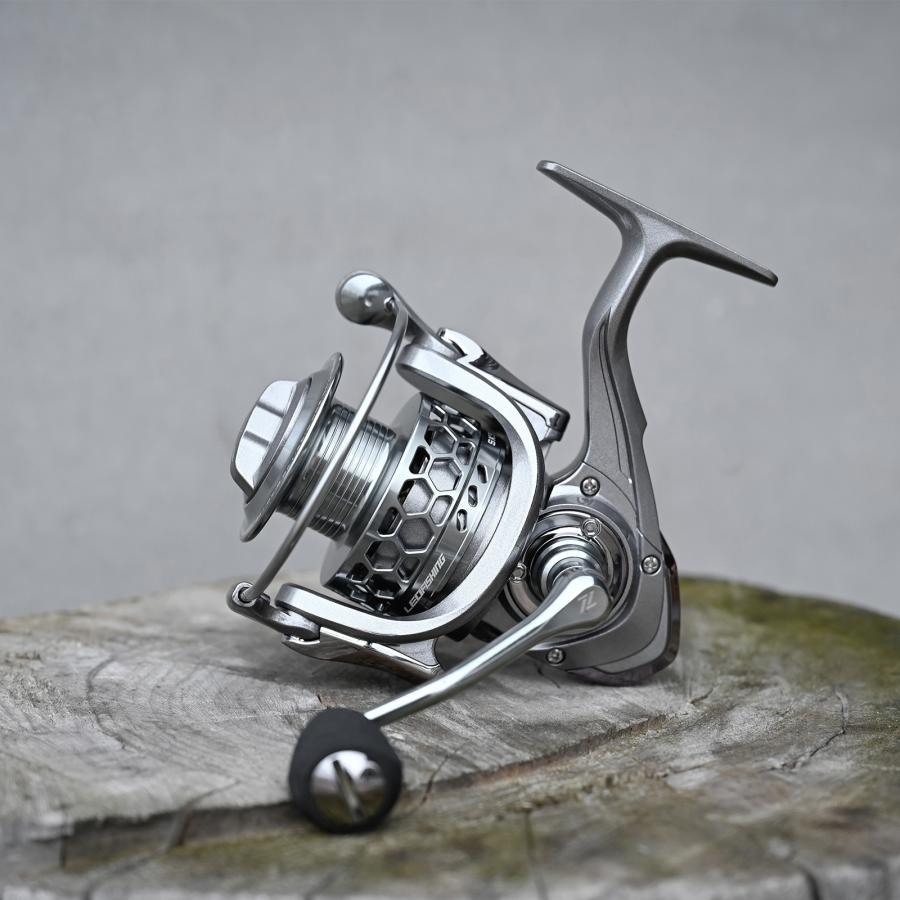 【】フィッシング リール スピニングリール 4000番 5.5:1 ハンドル左右交換 釣り具 釣り用品 家族釣り 海釣り 川釣り 湖釣り 防波堤 渓流釣り 【】フィッシング リール スピニングリール 4000番 5.5:1 ハンドル左右交換 釣り具 釣り用品 家族釣り 海釣り 川釣り 湖釣り 防波堤 渓流釣り