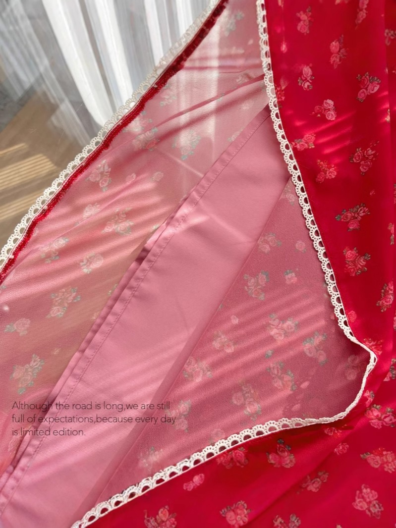 【急速出荷】日さくらんぼの赤いワンピース女性レトロな雰囲気に包まれたヒップスカートフレンチ花柄スカート 【急速出荷】日さくらんぼの赤いワンピース女性レトロな雰囲気に包まれたヒップスカートフレンチ花柄スカート