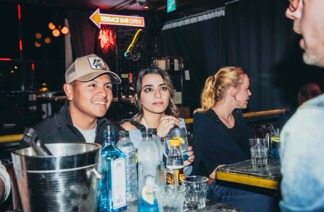 [ソウル] イテウォンナイトライフ体験＋プレミアムパブクロール体験