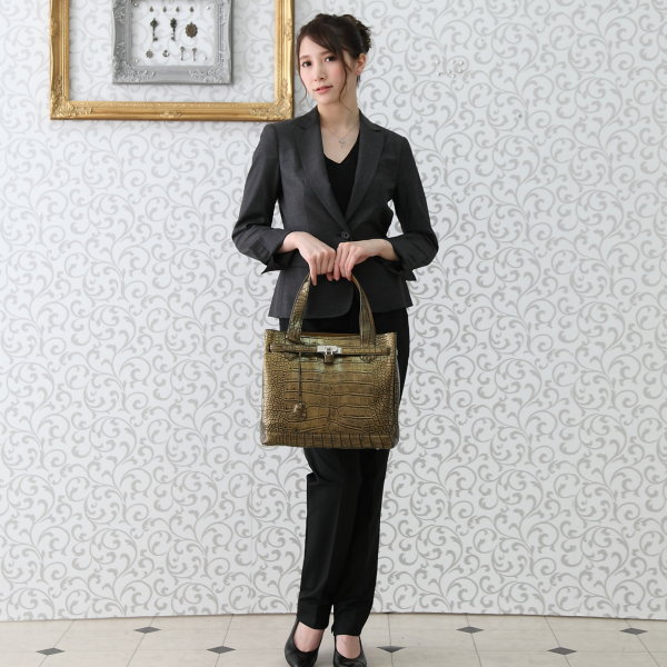 3983 カデナ付き クロコダイル メタリック ゴールド 3983 カデナ付き クロコダイル メタリック ゴールド