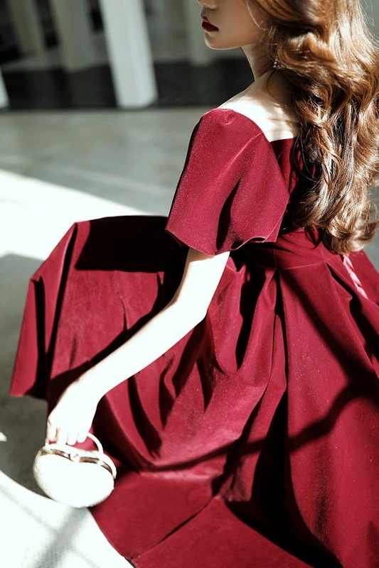 2点購入で200円割引利用可能なポイント ウェディングドレス ウエディングドレス 花嫁 カラードレス 安い カクテルドレス 演奏会 ミモレ丈ドレス 結婚式 イブニングドレス 二次会ドレス パーティード