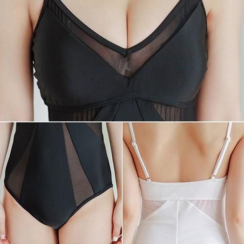 【グラシア】 水着 モノキニ レディース ビーチウェア スイムウェア 流行 海 プール シースルー センシャル 色気 大人 透け感 ブラック ホワイト S M L モノキニ 【グラシア】 水着 モノキニ レディース ビーチウェア スイムウェア 流行 海 プール シースルー センシャル 色気 大人 透け感 ブラック ホワイト S M L モノキニ