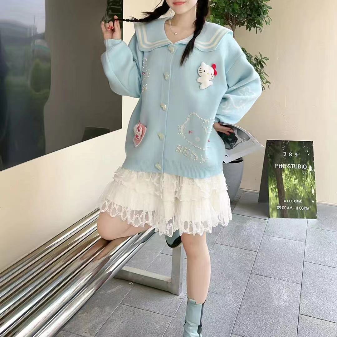 【2個買うと1個無料】カーディガン 秋冬 ニット レディース キティちゃん セーラー襟 可愛い ハローキティ セーター ゆったり ニットカーディガン 秋服 トップス カジュアル 福袋 【2個買うと1個無料】カーディガン 秋冬 ニット レディース キティちゃん セーラー襟 可愛い ハローキティ セーター ゆったり ニットカーディガン 秋服 トップス カジュアル 福袋