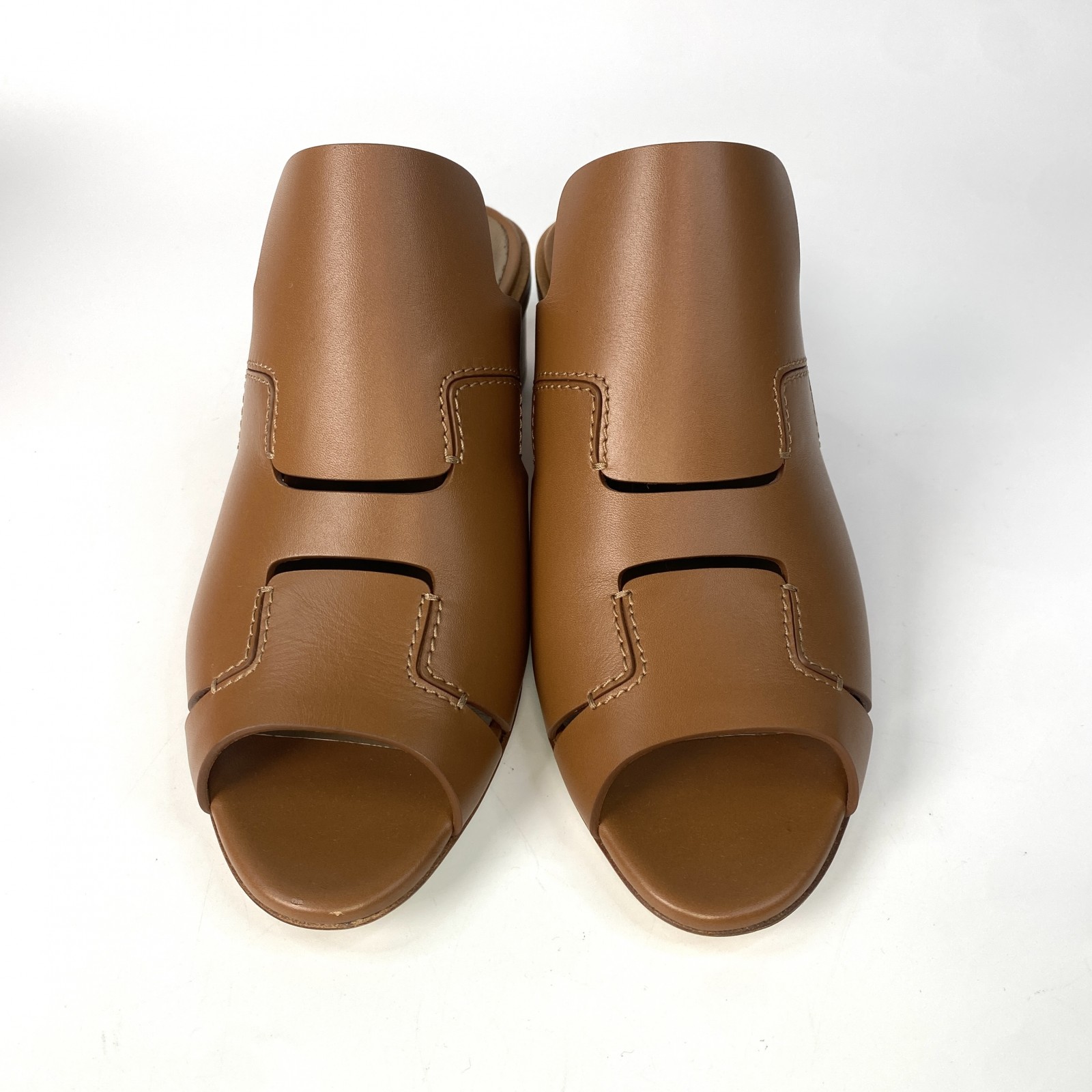 未使用 エルメス HERMES レディース パリサンダル ヴォー キャメル 38 1/2 未使用 エルメス HERMES レディース パリサンダル ヴォー キャメル 38 1/2